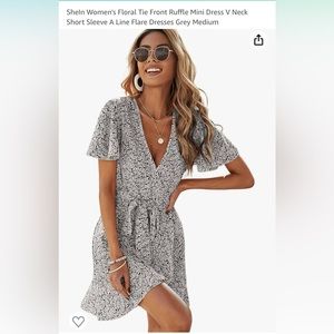 Women’s floral tie front v neck dress